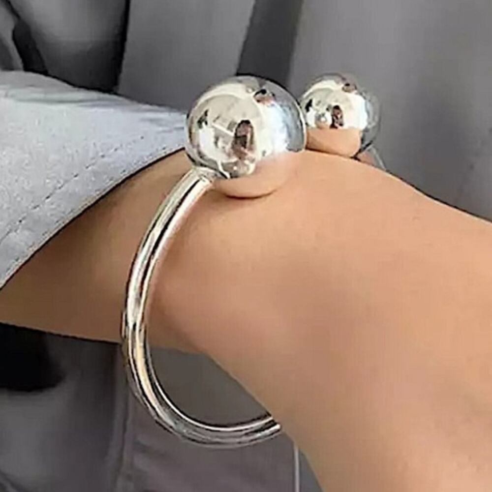 Silver Large Ball Small Ball Bangle Bracelet - Picture 2 of 5